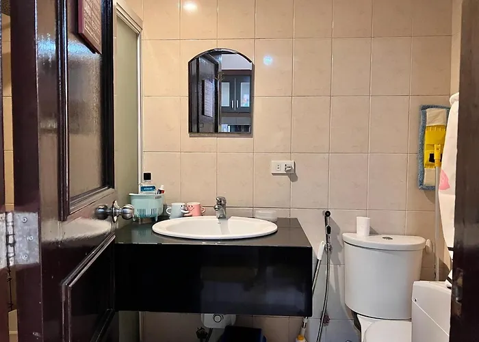 Cozy Modern In Makati Apartamento Manila