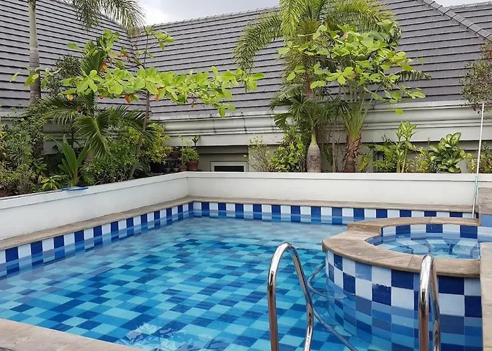 Cozy Modern In Makati