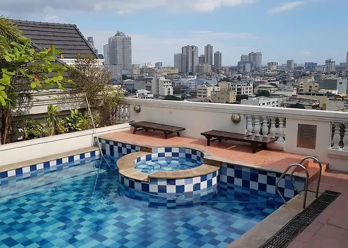 Cozy Modern In Makati *